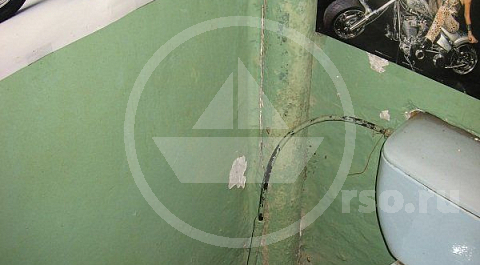 Туалет, в первоначальном виде, представлял из себя весьма не привлекательное зрелище.