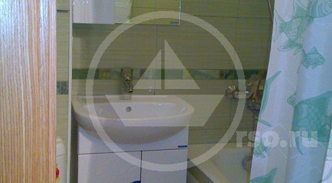 Красивый ремонт ванной комнаты не определяется её размерами. Вполне себе маленький совмещённый санузел может быть очень милым и приятным.