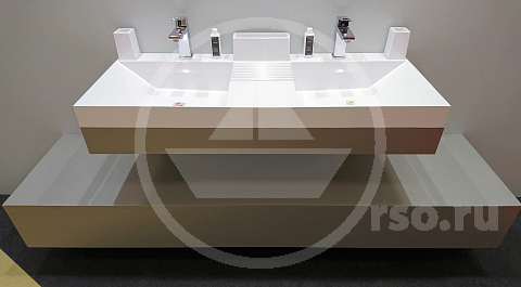 Двойной умывальник