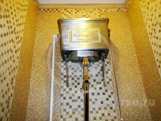 The Burlington Patent Cistern – украшение туалета (если правильно понимать это понятие). Джентльмены всегда выбирают изысканные вещи, если есть к этому вкус.