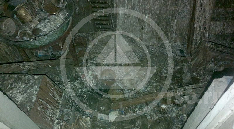 Зачистить такое количество мусора на балконе было не легко.