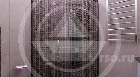 Добротной ванной комнатой со всеми удобствами оборудована и эта квартира студия в английском стиле. Двойная потолочная подсветка включается раздельно, как и фронтальное освещение зеркала, имеющего стекло с подогревом от запотевания, если вытяжная вентиляция не справится с уровнем влажности при пользовании душевым уголком.