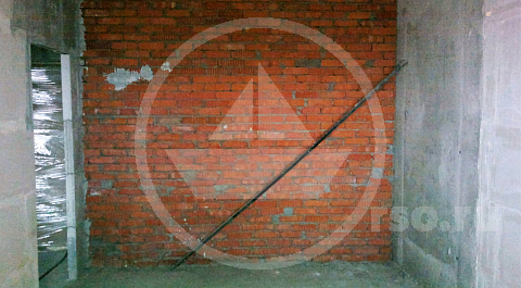 Много лет подряд выполняя ремонт квартиры под ключ, мастера компании до совершенства довели навыки постоянно повторяющихся технологических операций, из которых, собственно, и состоят отделочные работы в жилищах москвичей. Воспользуйтесь чёткими критериями расчёта стоимости на нашем One-Line калькуляторе и вызывайте инженеров для детализированного просчёта всех позиций отделки.