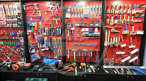 Оснастка используемая мастерами во время ремонтных работ в загородных домах и квартирах жителей мегаполиса.