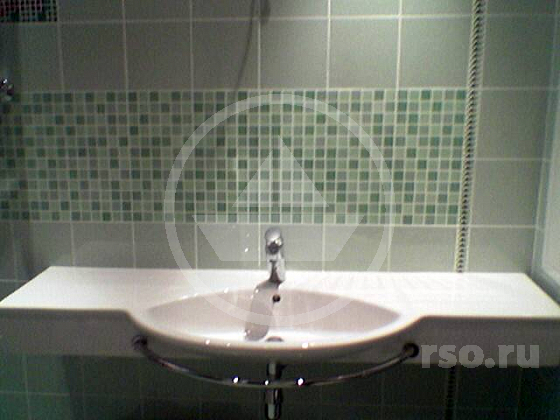 Ремонт в Жемчужине Виктории умывальник ванной которой имеет широкие боковые края является более удобным в использовании.